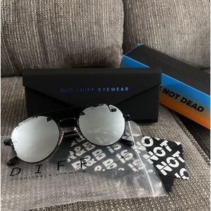 DIFF x HER Sunglasses